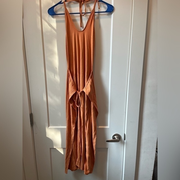 AVEC Les Filles Halter Dress in coral size medium - Picture 3 of 8